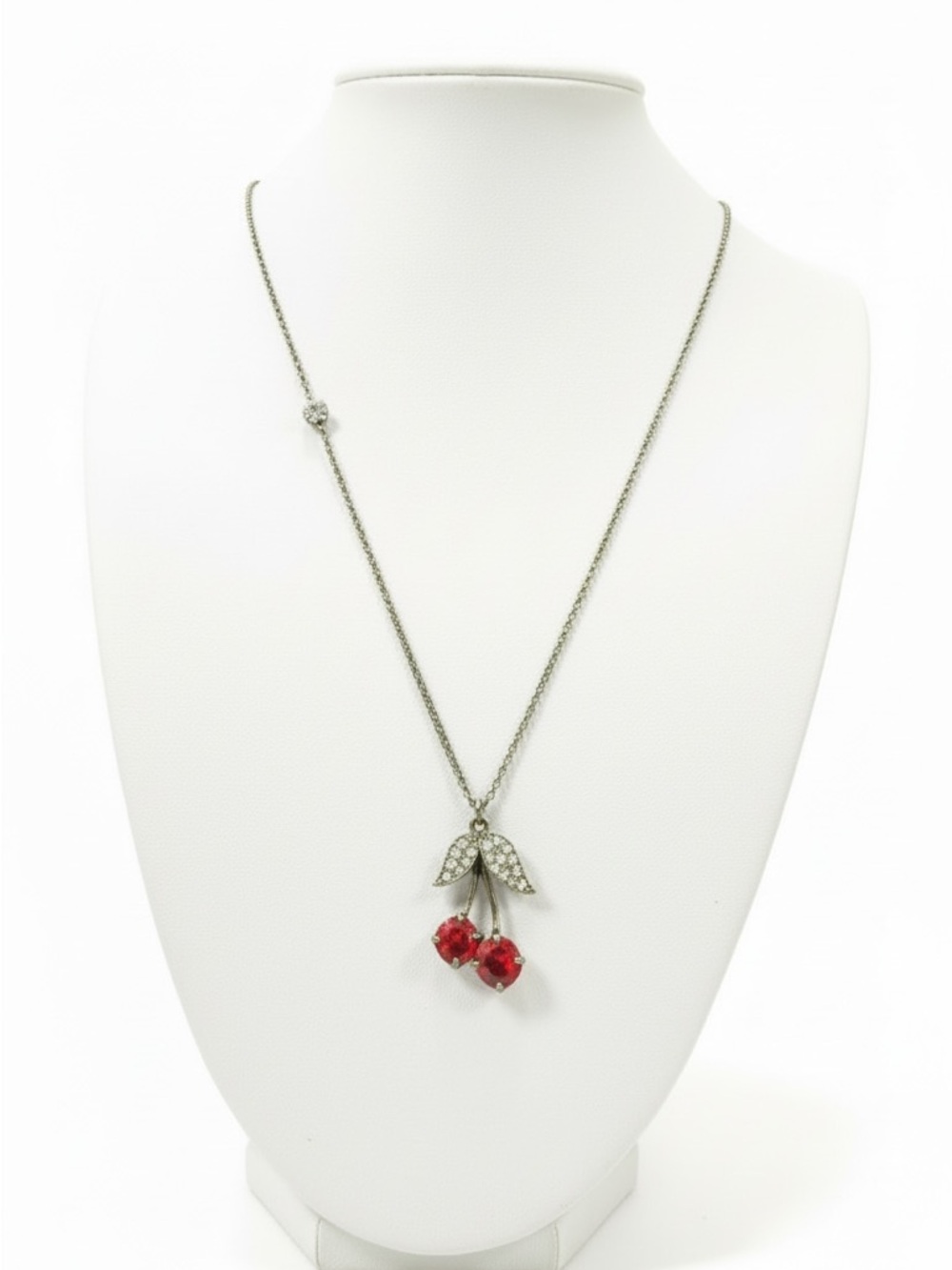 🔻Juicy Couture Crystal Cherry Pendant Necklace Silver